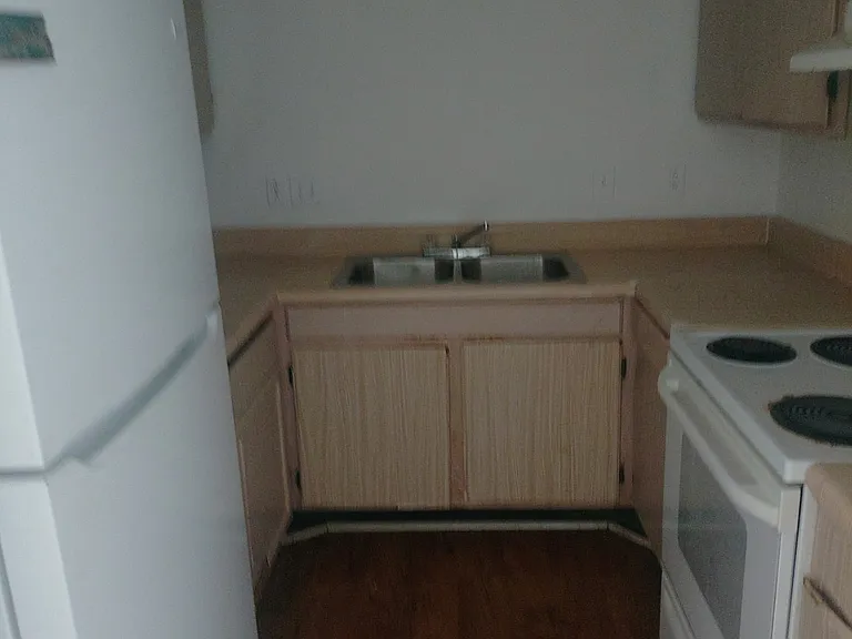 414 S Longstreet Rd E #8 — Photo 6