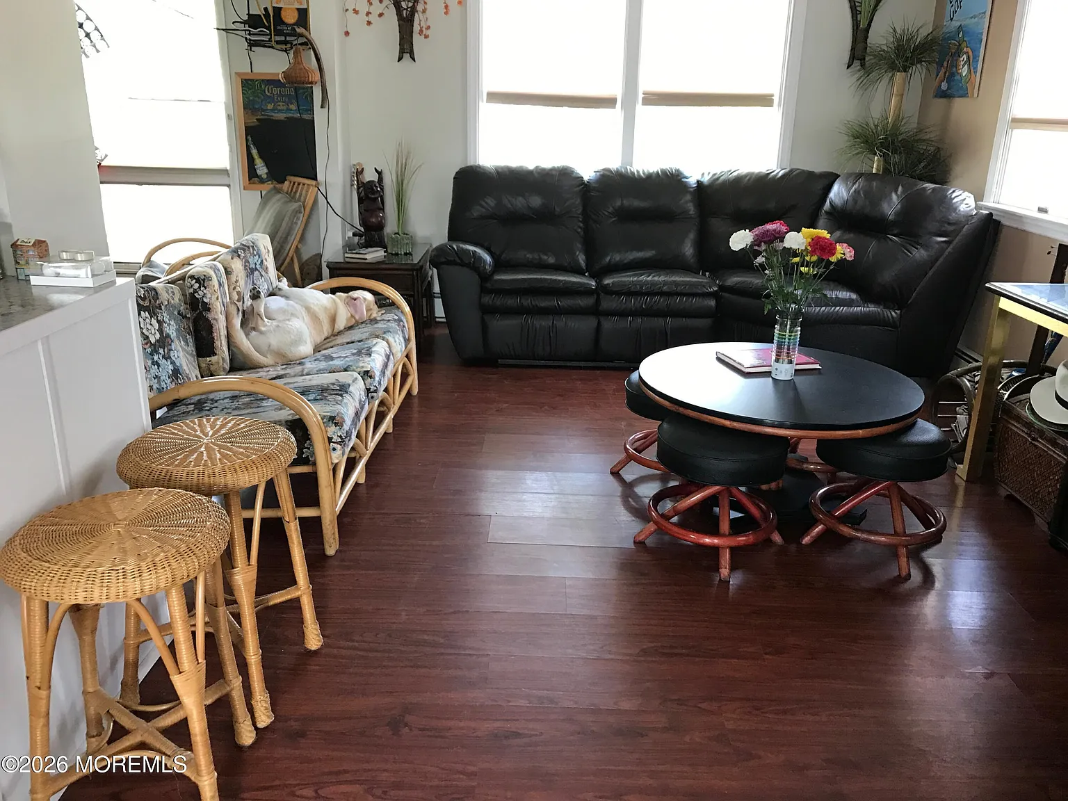 3 bed, 1000 sqft, $3,500 — Photo 4