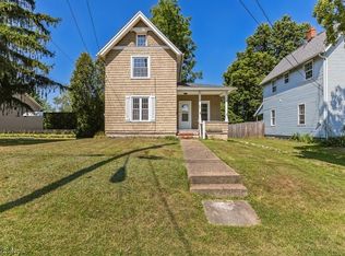 461 27th St NW, Massillon, OH 44647