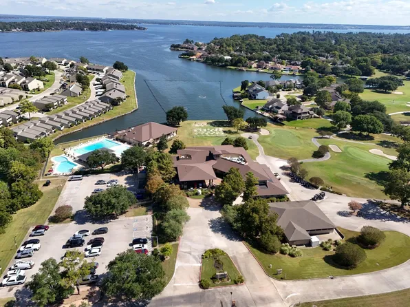 279 Capetown, Montgomery, TX 77356