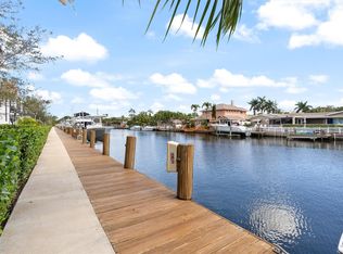 4524 E Aqua Bella Ln, Fort Lauderdale, FL 33312