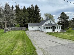 1301 Union St, Oneida, NY 13421