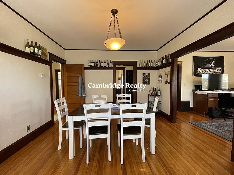 56 Hobson St #2T — Photo 8