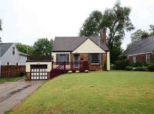 4921 Grand Ave, Omaha, NE 68104