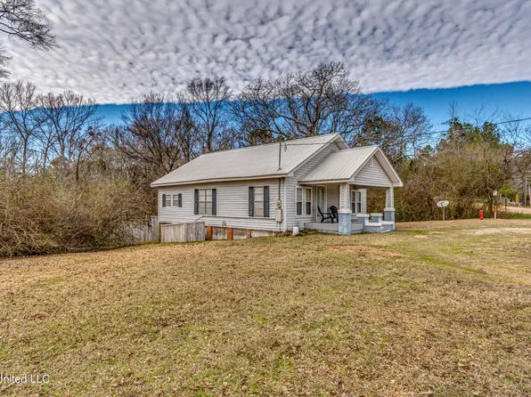 3011 County Line Rd, Crystal Springs, MS 39059