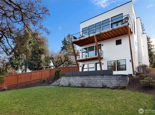 4224 NE 124th Street, Seattle, WA 98125