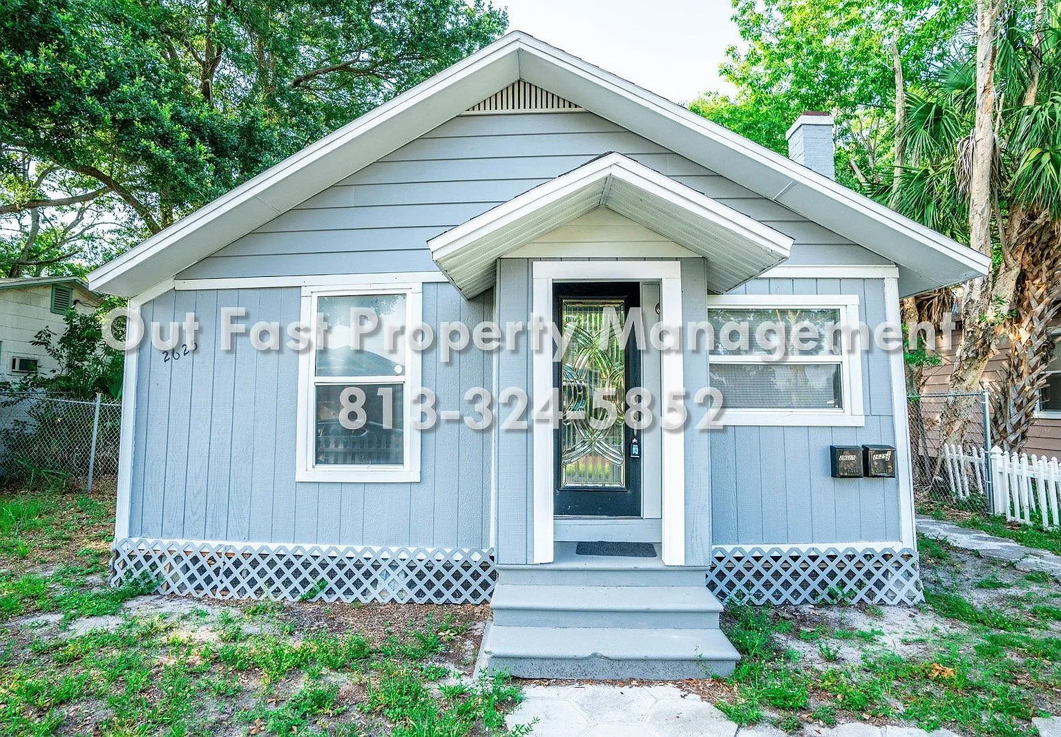 3 bed, 2.0 bath, 950 sqft, $2,075 — Photo 3