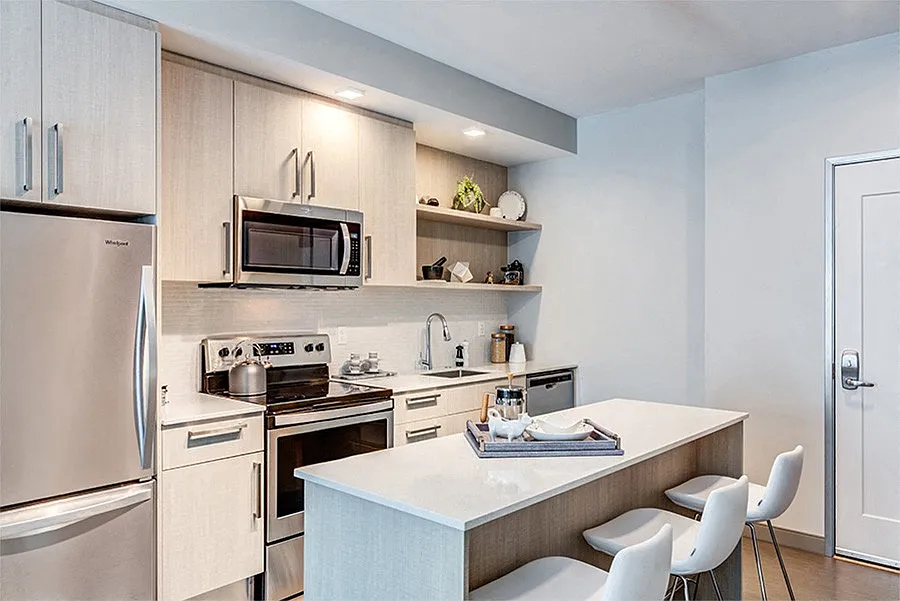 Velo Forest Hills Apartments — Photo 1