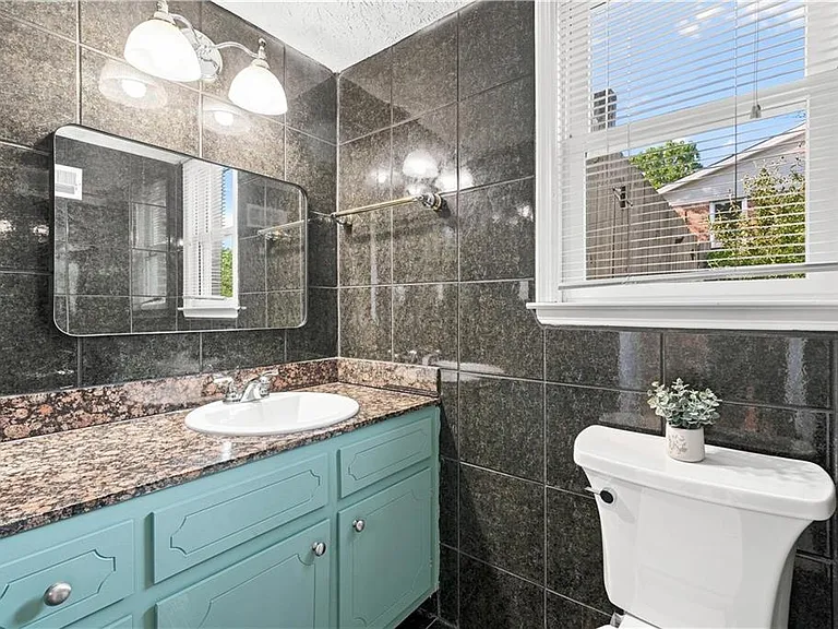 6776 Tilton Ln — Photo 14