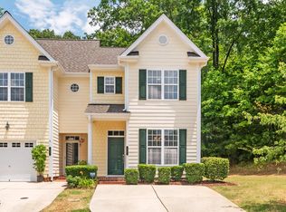40 Grapevine Trl, Durham, NC 27707