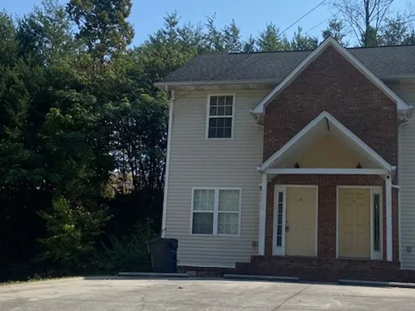 7636 Chatham Cir, Knoxville, TN 37909