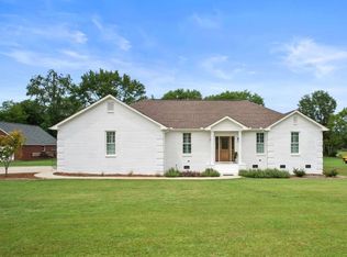43 Magnolia Ln, Rogersville, AL 35652