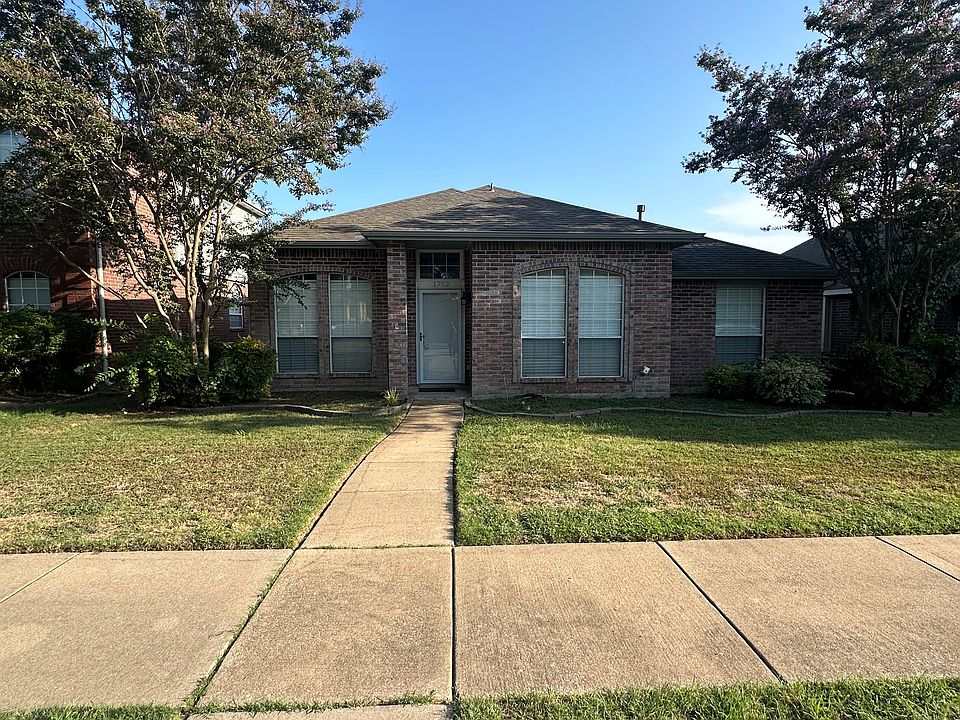 1st image of 1752 Crescent Creek Ln