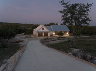 426 Thoroughbred Ln, Spring branch, TX 78070