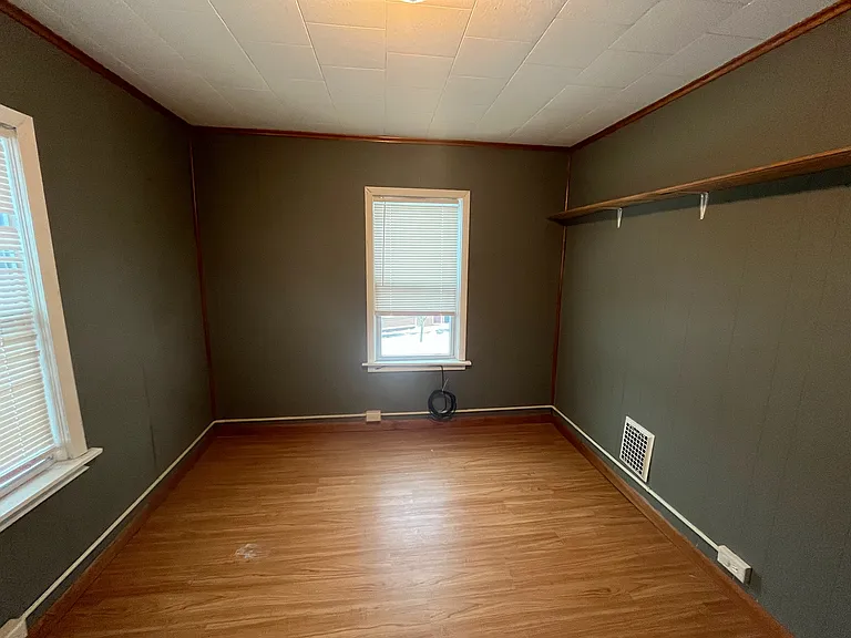 316-318 S Frankfort St #2 — Photo 15