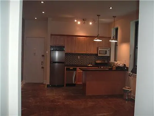 Rented by Level Group | media 18