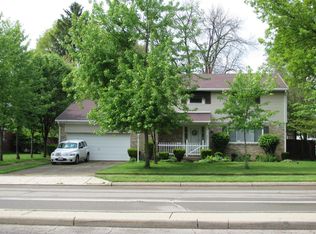 913 E David Rd, Dayton, OH 45429