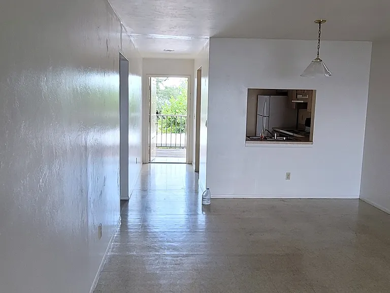 3801 Country Club Blvd #1-8 — Photo 32
