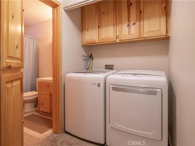 479 Villa Grove Ave — Photo 26