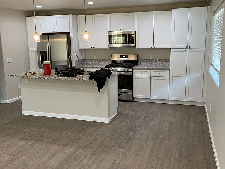 261 E Prosperity Ave — Photo 1