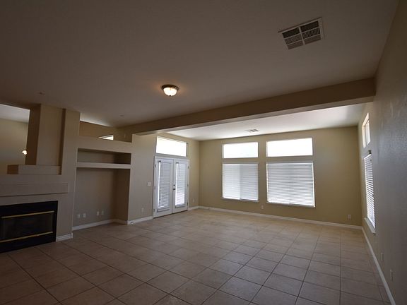 3rd image of 6225 Red Pine Ct