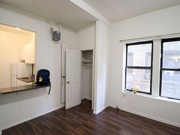 5th image of 324-326 19th St #D