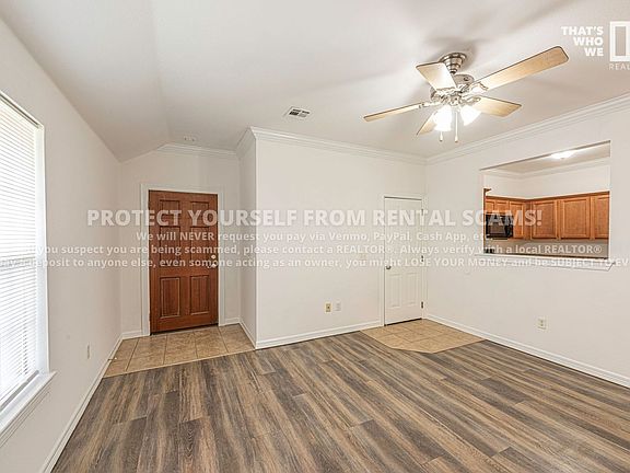 3rd image of 31 S Woodsprings Dr