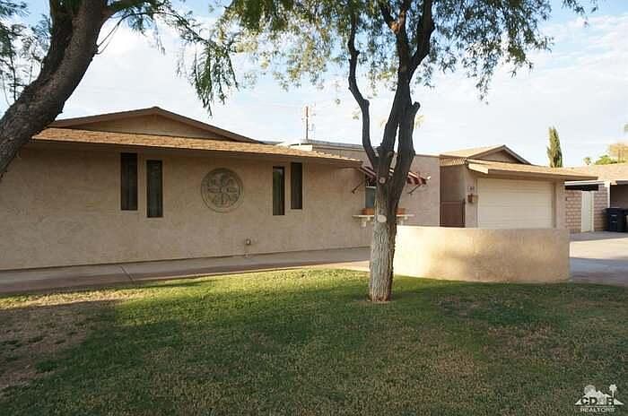 1st image of 661 Seville Ln