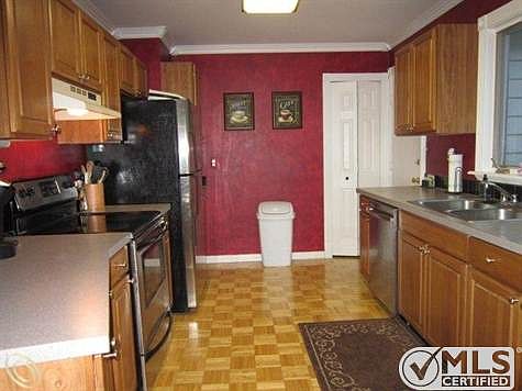 hickory kitchen