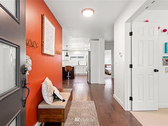 2nd image of 3923 N 31st St