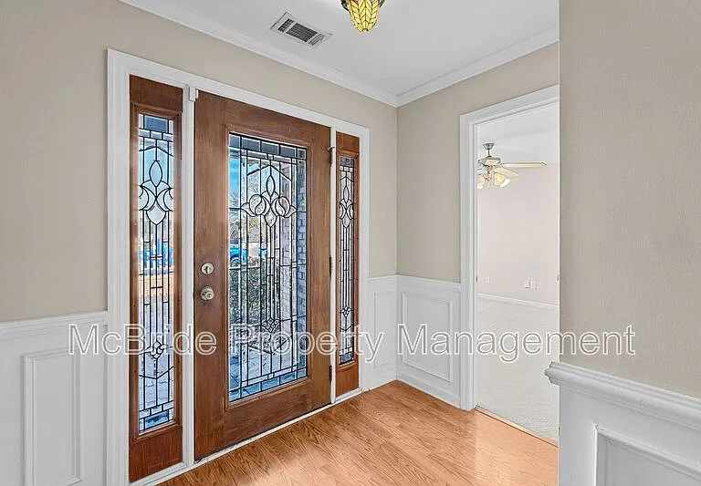 284 High Meadows Cir — Photo 3