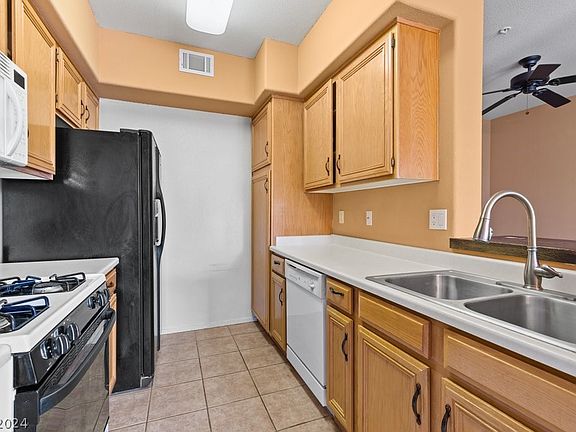 3rd image of 7111 S Durango Dr Unit 309