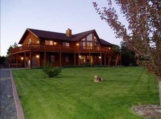 67489 Oak Leaf Dr, Montrose, CO 81401