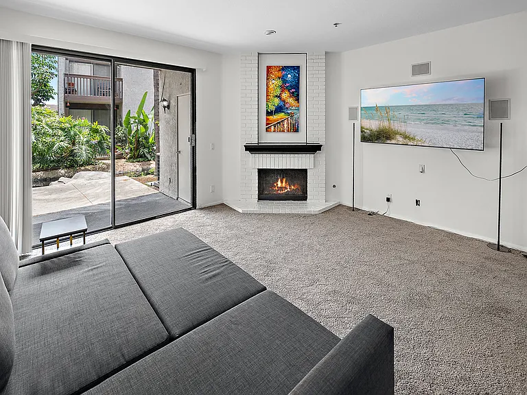 356 Molokai Dr — Photo 22