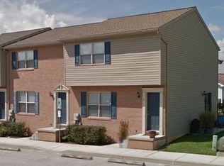 1 Maggie Lynne Ct #1, New Oxford, PA 17350