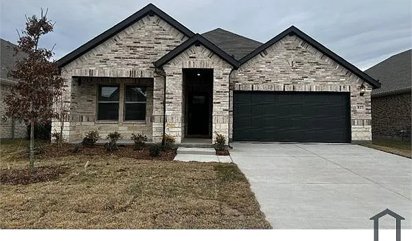 827 Sunflower Rd — Photo 2