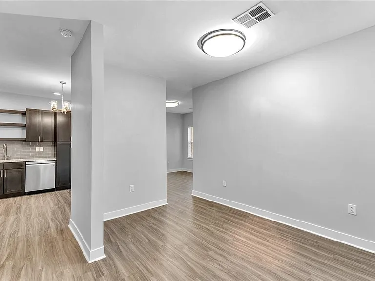 Studio | Wilder | 673 SQ FT Studio | Wilder | 673 SQ FT