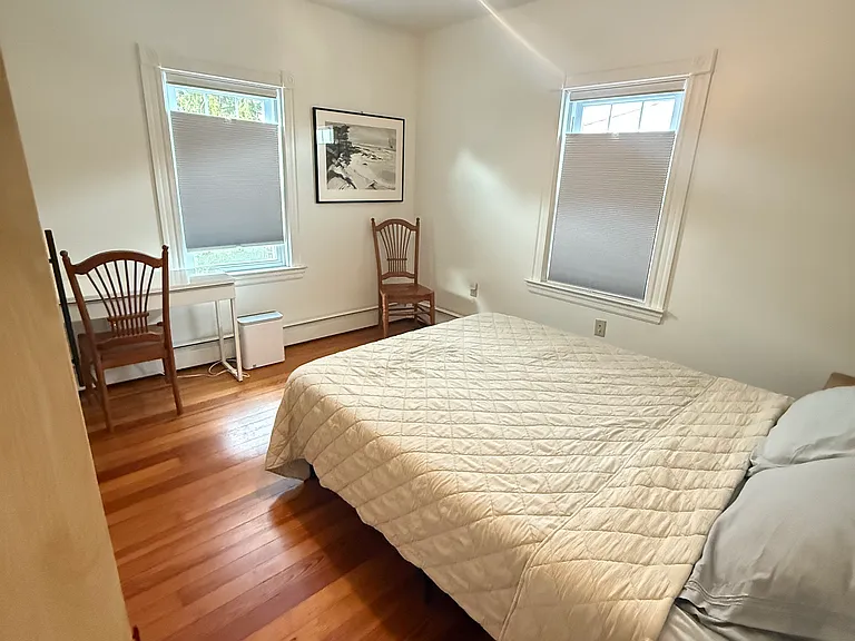 18 Bedlow Ave — Photo 21