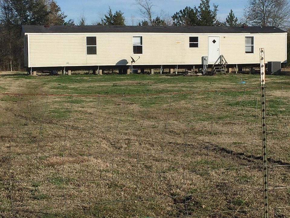 2nd image of 1197 Oak Rd
