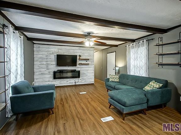 4th image of 22257 Rolling Acres Dr