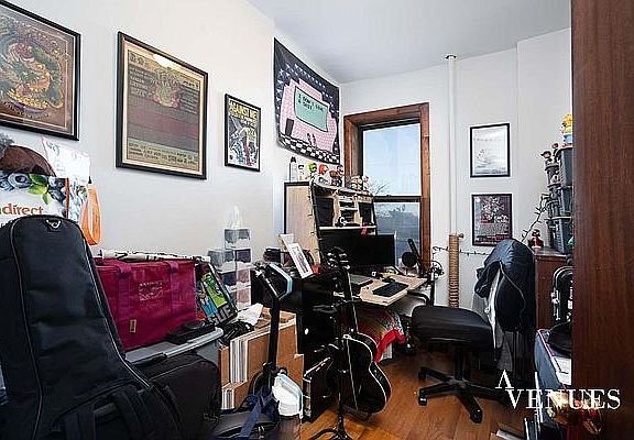 4th image of 166 15th St #2B