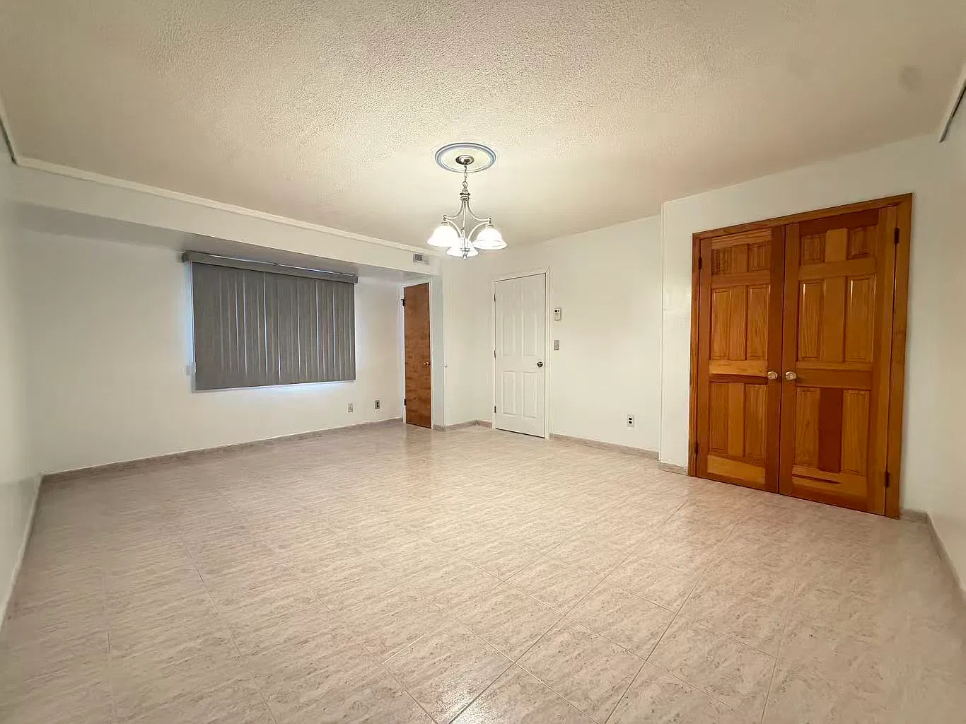 1 bed, 600 sqft, $1,900 — Photo 4