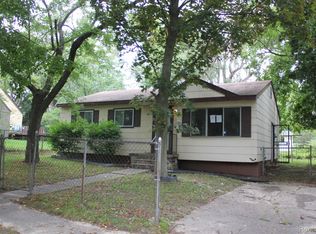 6209 Hillcroft Dr, Flint, MI 48505