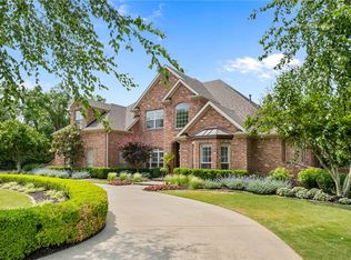 4 S Shetland Ln, Rogers, AR 72758