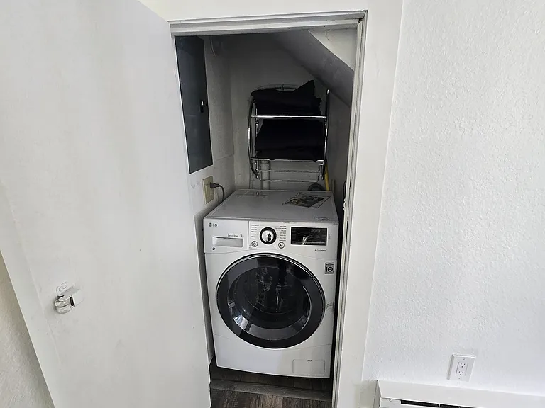 810 Alder Ave #47 — Photo 13