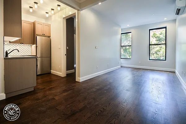 Rented by MySpaceNYC | media 1