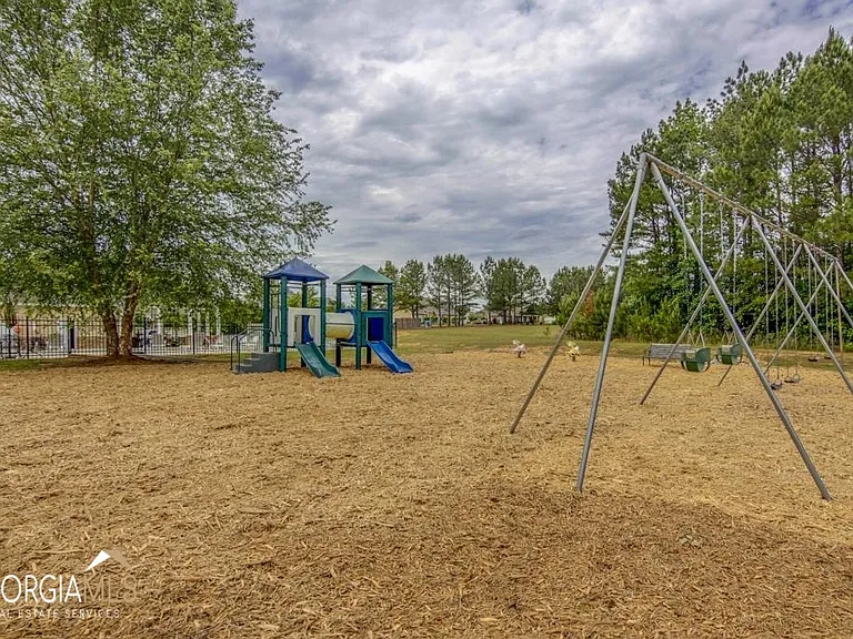 395 Chasewood Ln — Photo 48