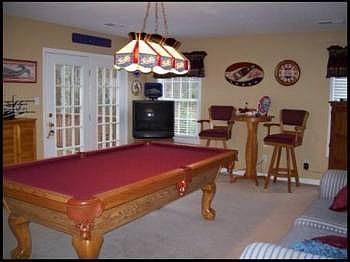 4th image of 601 Valley Hill Ln