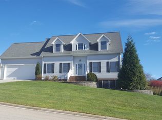 105 Wenn Dr NW, Christiansburg, VA 24073