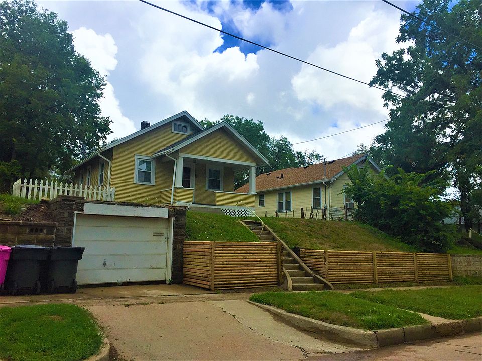 1st image of 2728 Prospect St